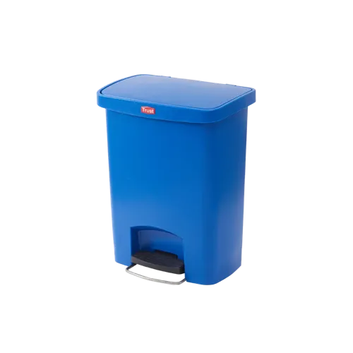 Svelte Step-on Container-Blue